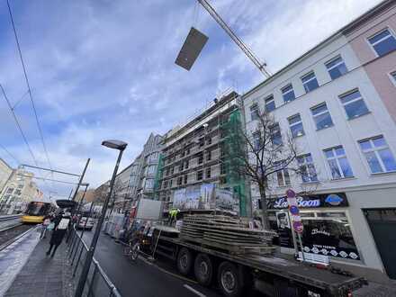 Weißensee: Berliner Allee: ERSTBEZUG im NEUBAU - ab 2024: GEWERBE mit 61 m² im VHS Erdgeschoss