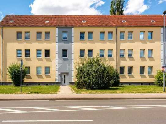 Lichtdurchflutete Etagenwohnung mit Balkon und Stellplatz in begehrter Lage von Merseburg