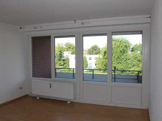 Geräumige 1-Zimmer-Wohnung mit Balkon in Langenhagen