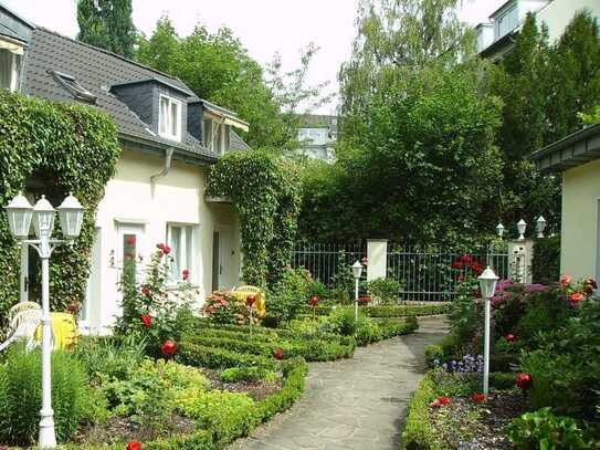 Attraktive Apartments in idyllischer Hofanlage Köln-Lindenthal