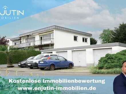 Riesige PV-Anlage, 4 Wohnungen, 4 Garagen, 8 Außenstellenplätze / 2011 Dach, Dämmung & Heizung