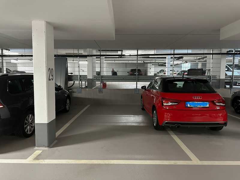                                                               Stellplatz in Tiefgarage &ndash; Steinachstra&szlig;e - 97082 - 90&euro;/Monat                                                       in Zellerau (Würzburg)