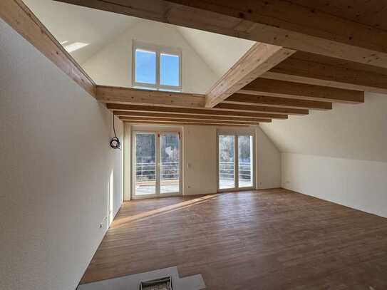 2,5-Zimmer-Neubauwohnung mit Balkon in Ebersbach