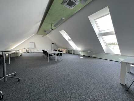 KREATIVRAUM: Bezugsfreie Atelier/Gewerbefläche mit vielen Extras im Herzen von Karlsruhe-Neureut