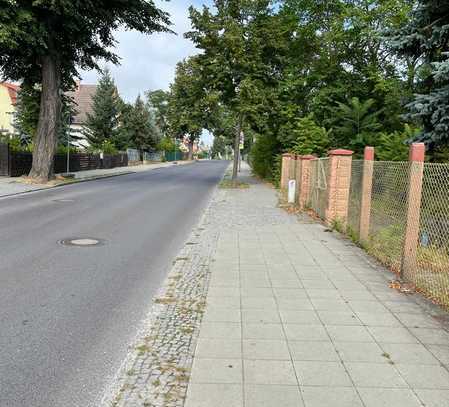 Zentral zum Wasser und zur Innenstadt: Baugrundstück für DHH in der Blütenstadt