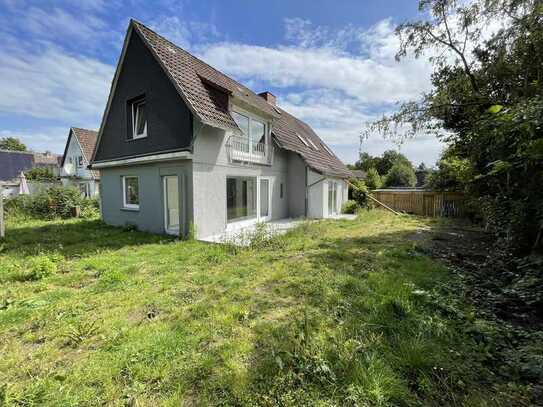 Gemütliche Single Wohnung mit Gartenanteil und Carport im 2-Familienhaus (Römbke Immobilien KG)