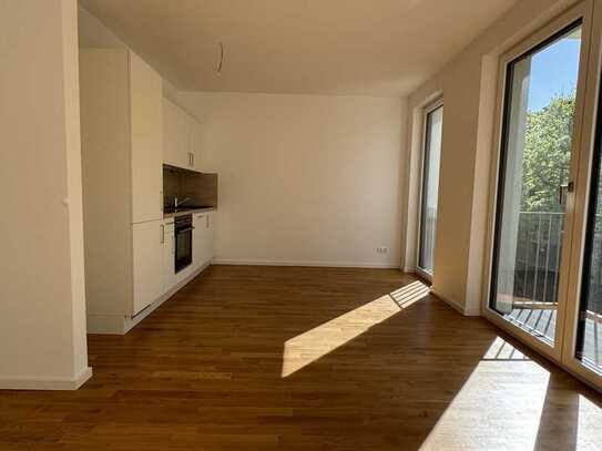 Erstvermietung moderner 2-Raum-Wohnung mit schickem Wannebad und Balkon