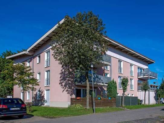 Helle 2-Zimmer-Wohnung mit Balkon in ruhiger Lage