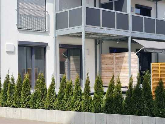 Barrierefrei! moderne Erdgeschoßwohnung mit Garten/ Carport /Fahrstuhl in Oberschönegg