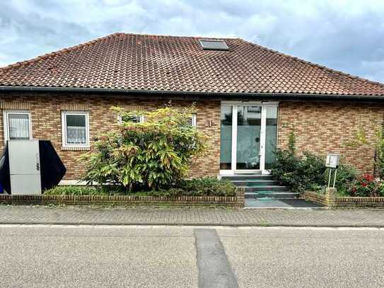 Schöner Bungalow inkl. Garten & Garage in St. Leon-Rot!