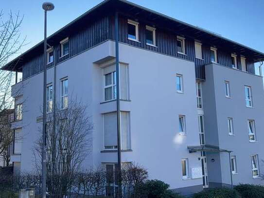 Schöne und gepflegte 4-Raum-Wohnung mit Balkon in Remscheid