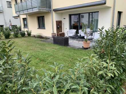 Stilvolle und neuwertige 2- Zimmer Wohnung direkt am Neckar