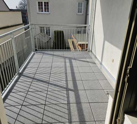 Schön geschnittene und familienfreundliche Wohnung in einem denkmalgeschütztem barock Gebäude