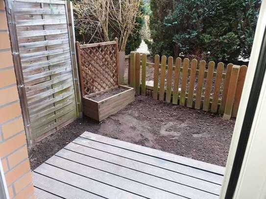 2 Zimmer Wohnung mit Terrasse und Stellplatz