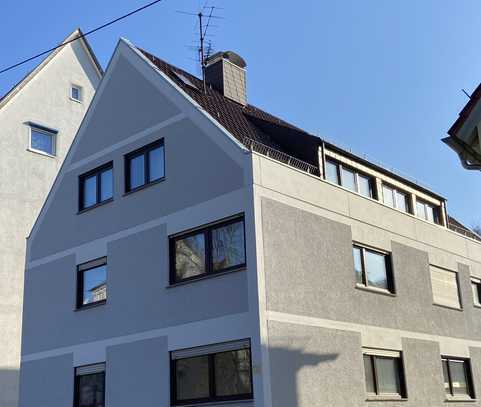 4-Zimmer-DG-Wohnung mit Blick auf die Weinberge