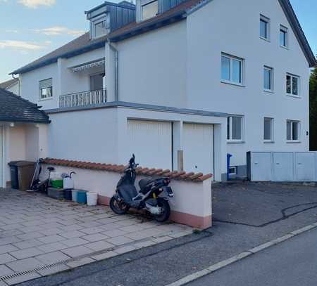 Sanierte, renovierte helle, Freundliche 3-Zimmer-Wohnung in Straubing Süd mit Balkon