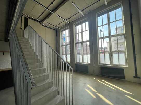Büroloft in Nippes sucht kreativen Mieter