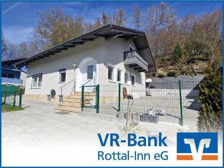 Einziehen und wohlfühlen- Umfassend saniertes Wohnhaus mit großem Grundstück