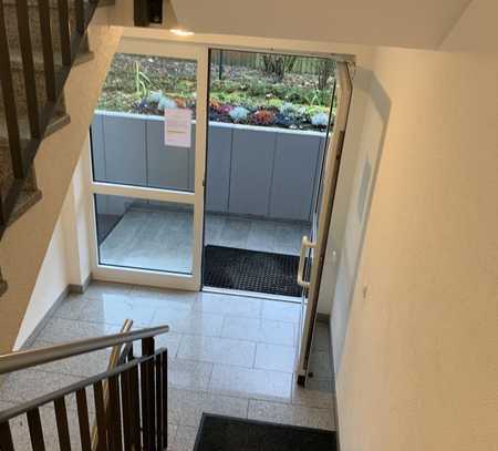 2-Zimmer-Wohnung in Frankfurt-Nieder Erlenbach