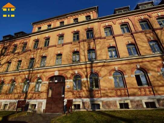 Familienwohnung mit riesigem Balkon in ruhiger Wohnlage