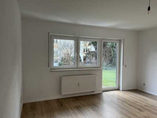 schönes Appartment mit eigener Terrasse und EBK in Kaiserslautern