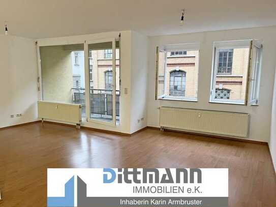 Attraktives 1 ½ - Zimmer-Wohnung mit Loggia im Zentrum von Ebingen