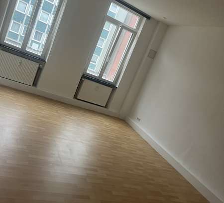 *** 2 Zimmer Wohnung direkt in der City***