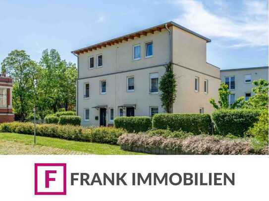 FRANK IMMOBILIEN - Modernes Townhouse *autofreie & urbane Wohnanlage*