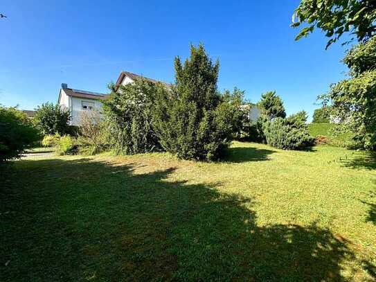 Großzügiges Einfamilienhaus mit schönem Garten