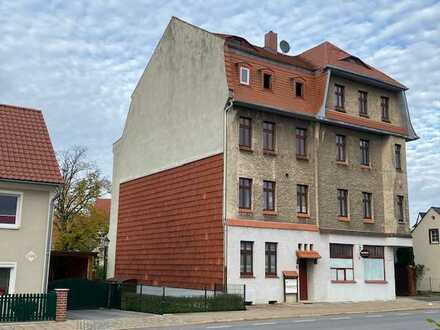 solides Mehrfamilienhaus mit Bauvertrag zur 15-fachen Jahreskaltmiete am Görlitzer Stadtrand