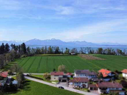 Exklusive Doppelhaushälfte in unmittelbarer Seenähe in Chieming
