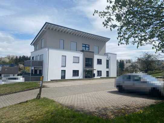 Schöne 3-Zimmer-Wohnung im EG mit EBK und Terrasse mit Garten in Simmern