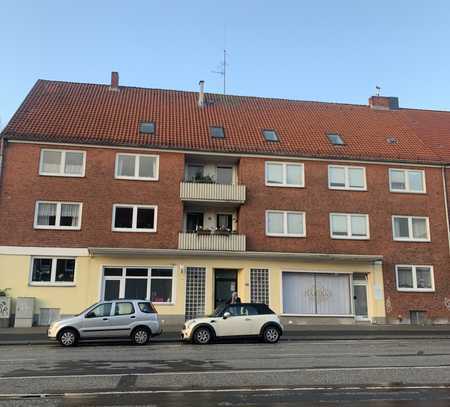 Mehrfamilienhaus in interressanter Lage mit Fördeblick Nähe FH mit Ausbaureserve