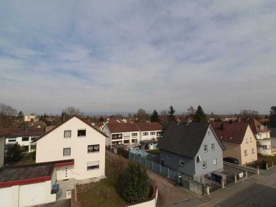 Schöne 2-Zimmer-Wohnung mit Balkon