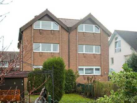 Schöne 2-Raum-Wohnung mit EBK und Terrasse in Dormagen-Nievenheim mit Blick ins Grüne