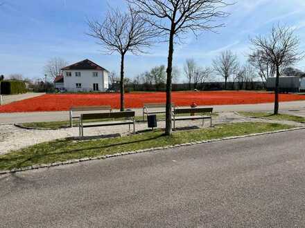 Großes Baugrundstück für Reihenhaus