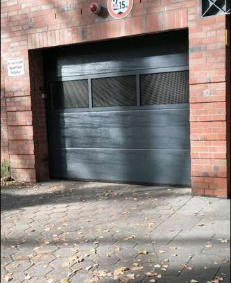 Tiefgaragenstellplatz in Altona Nord (Sommerhuder Str.)