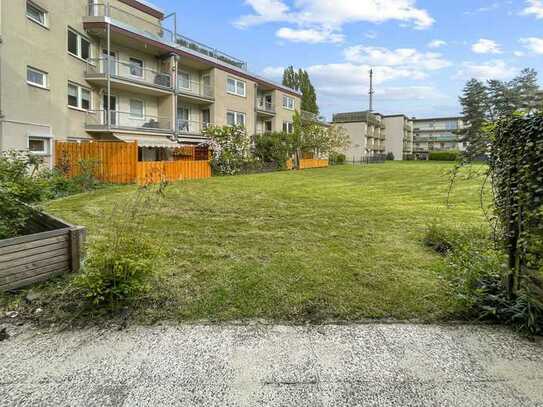 Teilsanierte 3-Zi.-Erdgeschosswohnung mit Stellplatz und herrlicher Süd-Terrasse mit Gartenblick