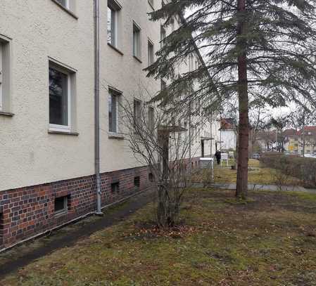 3 Raum Wohnung mit Balkon