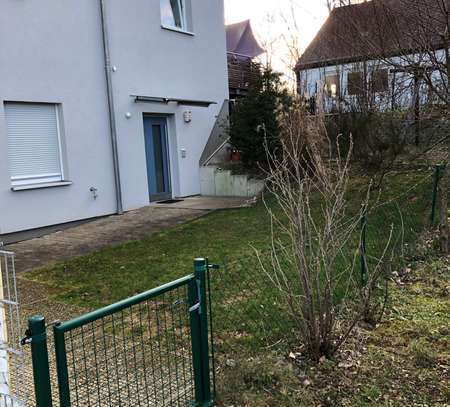 Schöne 1,5-Zimmer Wohnung mit eigenem Garten in Cadolzburg - Haustiere willkommen!