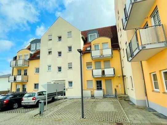 Gemütliches Eigenheim für die ganze Familie: helle und großzügige 3-Zimmer Dachgeschoßwohnung