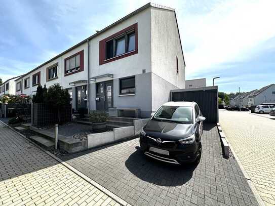 Neuwertiges Reihenendhaus in ruhiger Lage wartet auf Ihren Einzug!