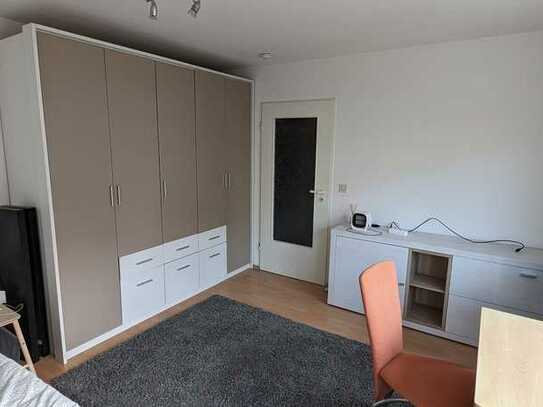 Helles Apartment im Zentrum von Kempten (nur für Wochenendeheimfahrer)