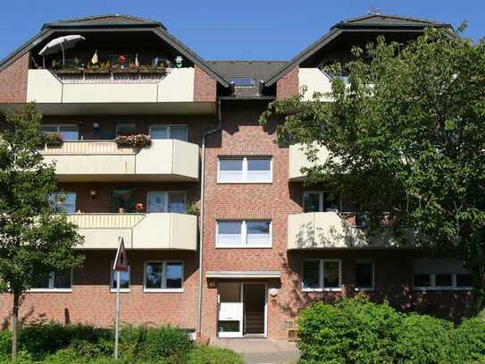 Aldenhoven-Siersdorf: Sehr schöne 3-Zimmer Dachgeschosswohnung mit Balkon zu vermieten!