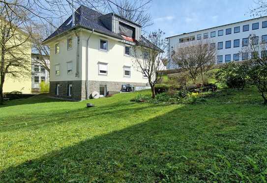 *Mehrfamilienhaus in City nähe mit ca. 1.050 m² Grundstück in Lüdenscheid*