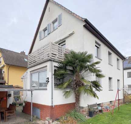 Freistehendes Zweifamilienhaus in ruhiger Lage, Stadtmitte