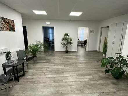 Büro/Office/Praxis