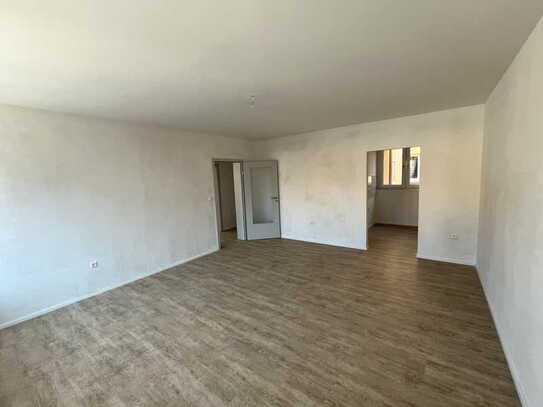 *** Renovierte Wohnung in zentraler Lage von Simmern / Hunsrück ***