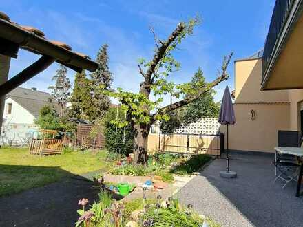 2 Familienhaus in gesuchter Wohnlage mit schönem Garten!