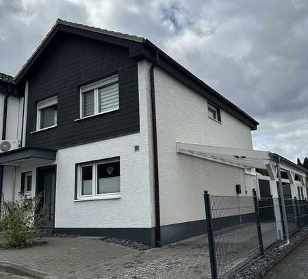 Reihenendhaus in sehr gutem Zustand mit Garage , Carport und Garten in Bad Bodendorf